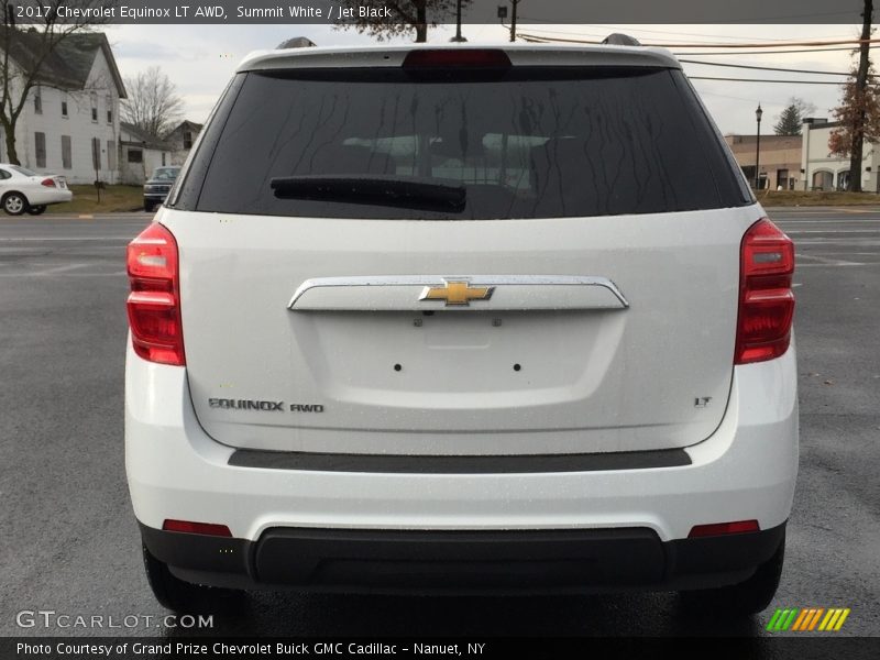 Summit White / Jet Black 2017 Chevrolet Equinox LT AWD