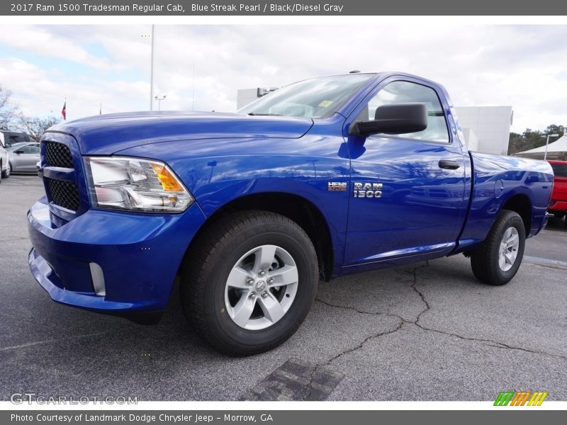 Front 3/4 View of 2017 1500 Tradesman Regular Cab