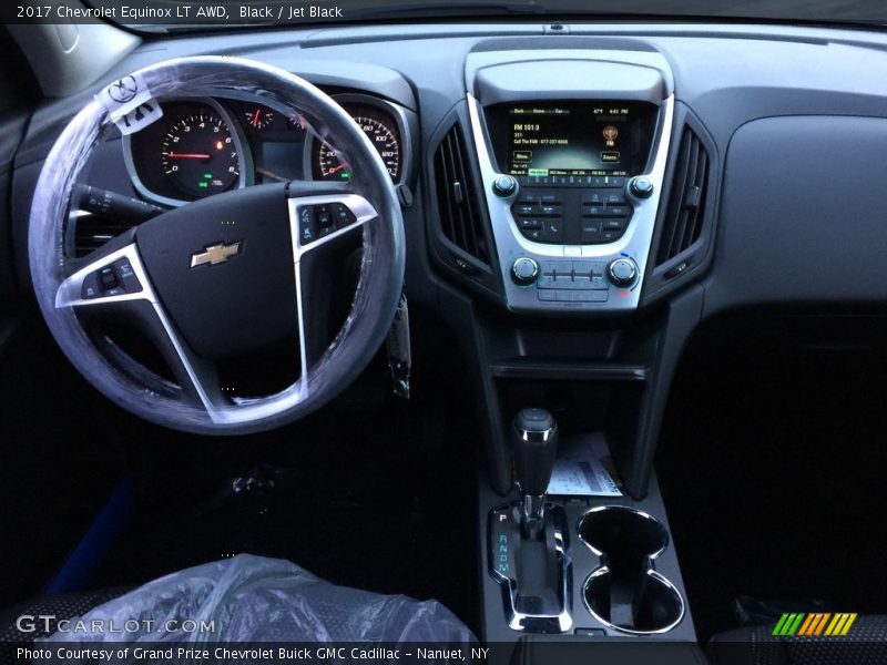 Black / Jet Black 2017 Chevrolet Equinox LT AWD