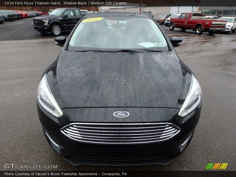 Shadow Black / Medium Soft Ceramic 2016 Ford Focus Titanium Hatch