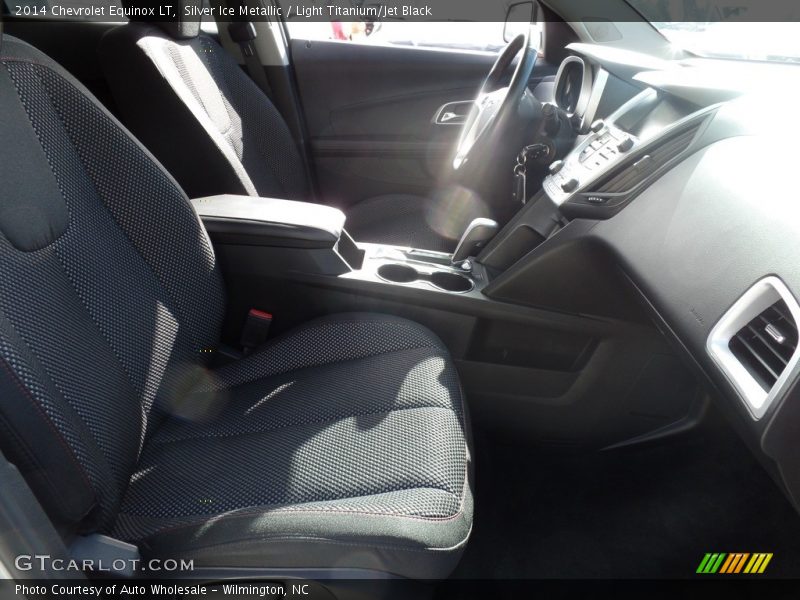 Silver Ice Metallic / Light Titanium/Jet Black 2014 Chevrolet Equinox LT
