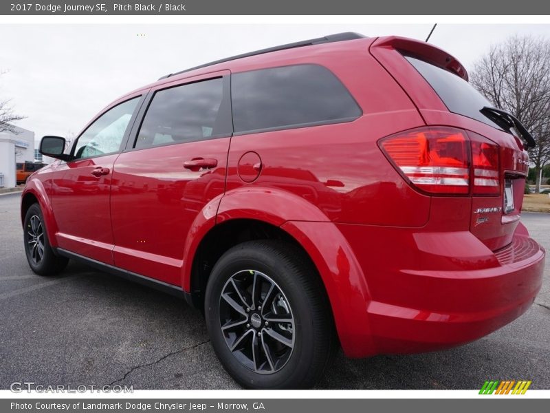 Pitch Black / Black 2017 Dodge Journey SE