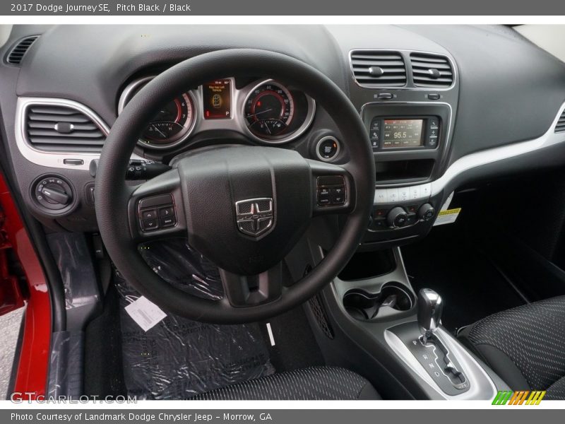 Pitch Black / Black 2017 Dodge Journey SE