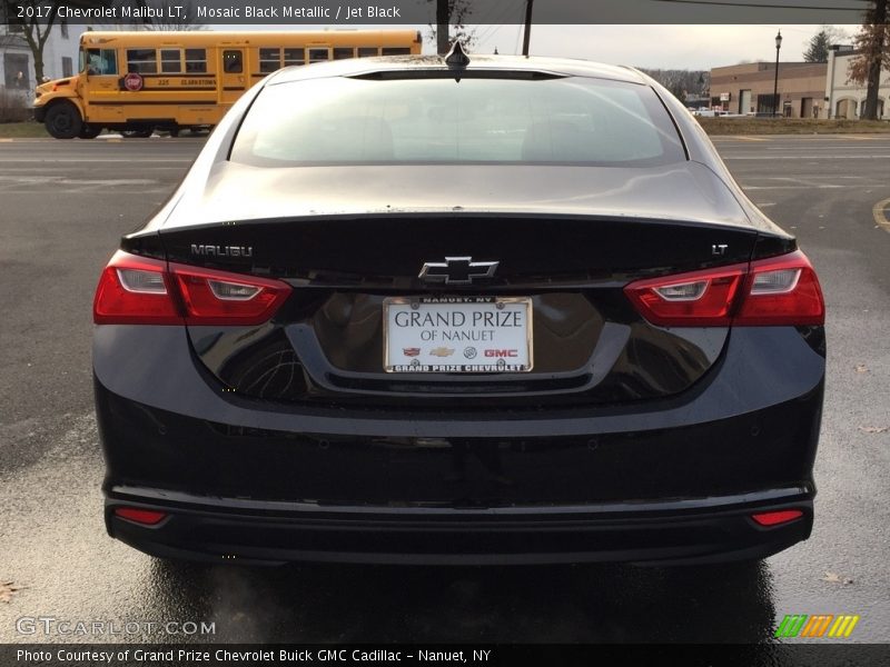 Mosaic Black Metallic / Jet Black 2017 Chevrolet Malibu LT