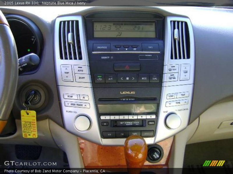 Neptune Blue Mica / Ivory 2005 Lexus RX 330