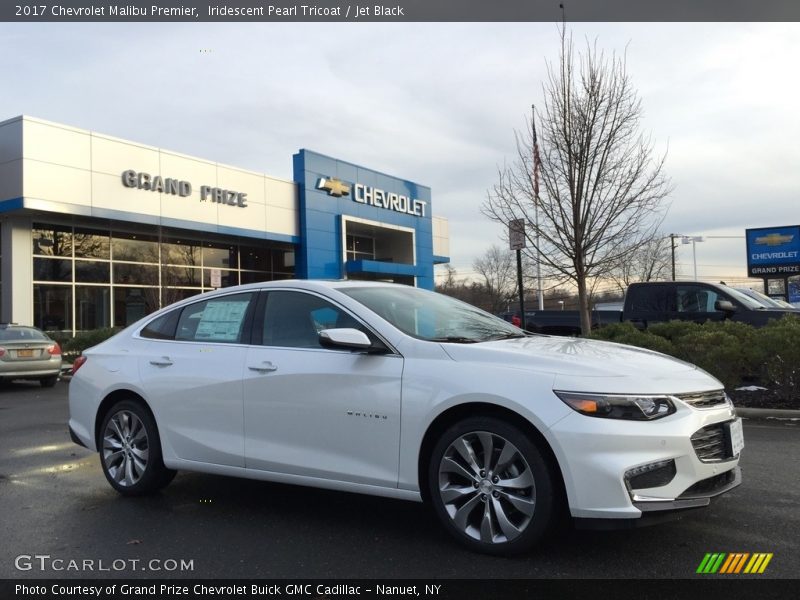 Iridescent Pearl Tricoat / Jet Black 2017 Chevrolet Malibu Premier