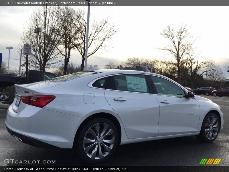 Iridescent Pearl Tricoat / Jet Black 2017 Chevrolet Malibu Premier