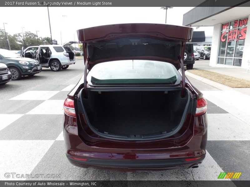 Burgundy Velvet / Medium Light Stone 2017 Ford Fusion S
