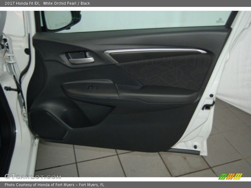 White Orchid Pearl / Black 2017 Honda Fit EX