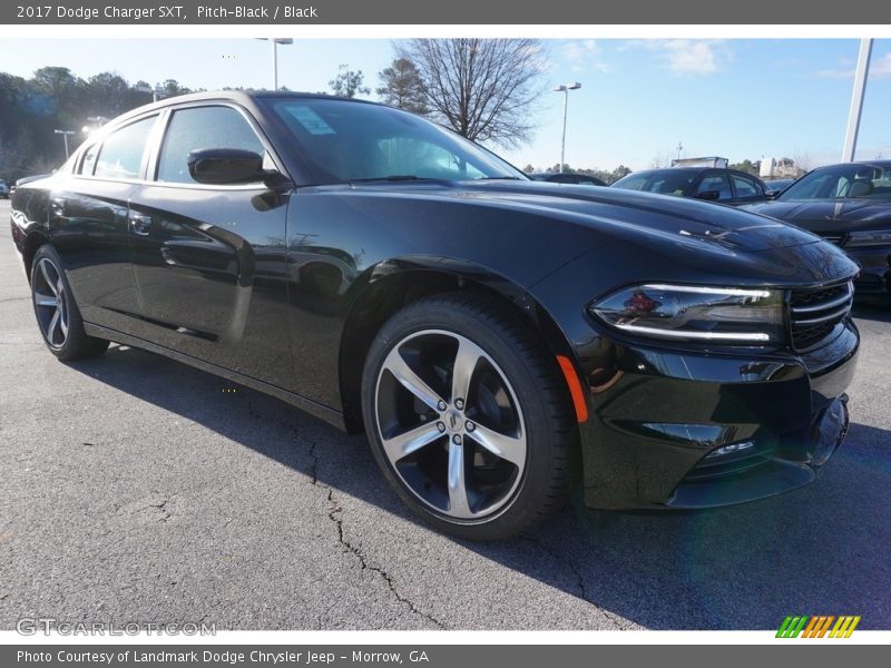 Pitch-Black / Black 2017 Dodge Charger SXT