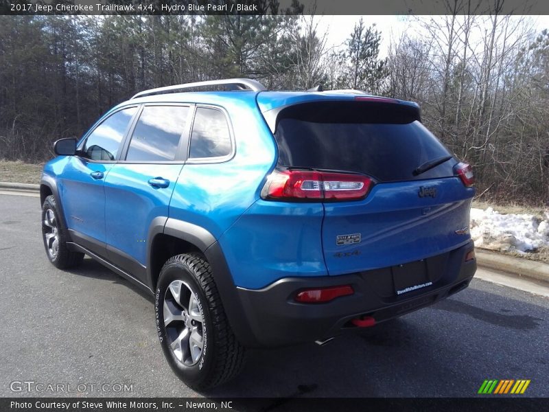 Hydro Blue Pearl / Black 2017 Jeep Cherokee Trailhawk 4x4