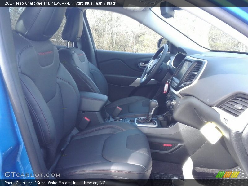 Hydro Blue Pearl / Black 2017 Jeep Cherokee Trailhawk 4x4