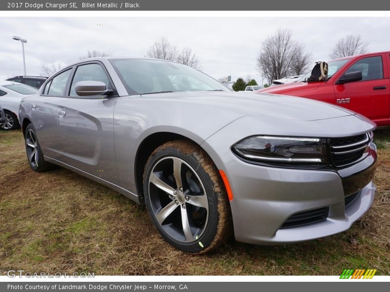 Front 3/4 View of 2017 Charger SE