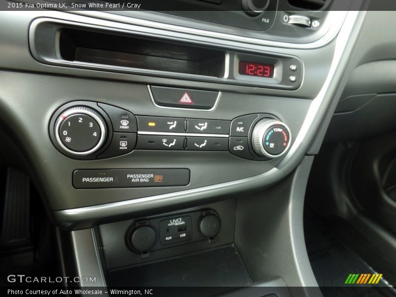 Snow White Pearl / Gray 2015 Kia Optima LX