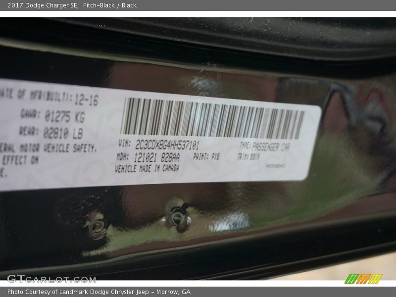 Pitch-Black / Black 2017 Dodge Charger SE