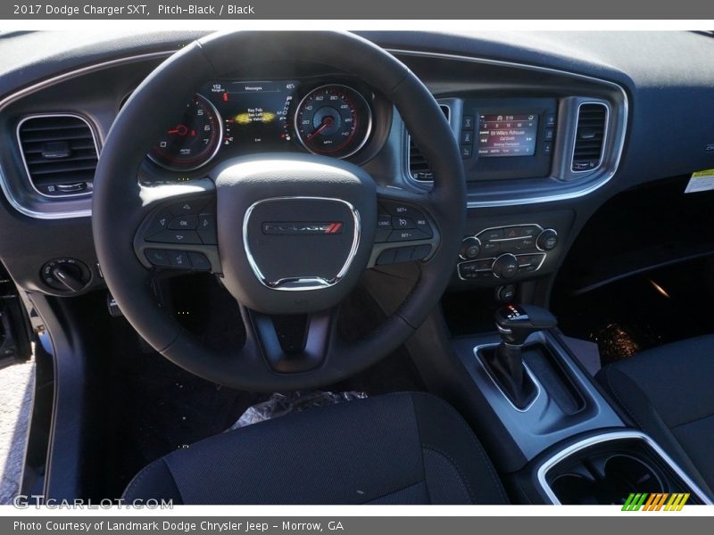 Pitch-Black / Black 2017 Dodge Charger SXT