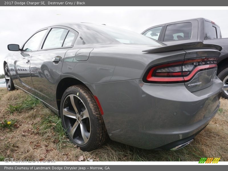 Destroyer Grey / Black 2017 Dodge Charger SE