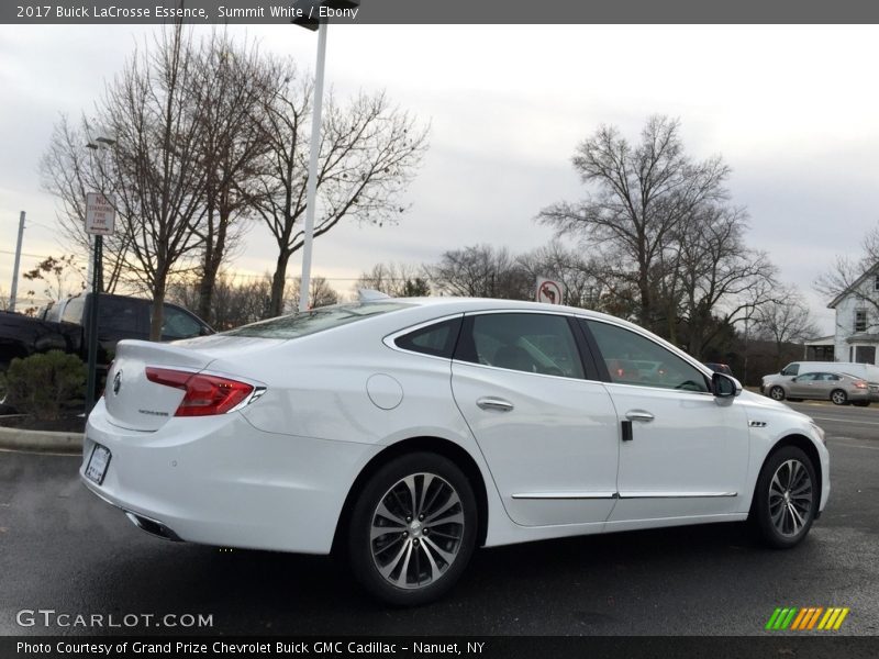 Summit White / Ebony 2017 Buick LaCrosse Essence