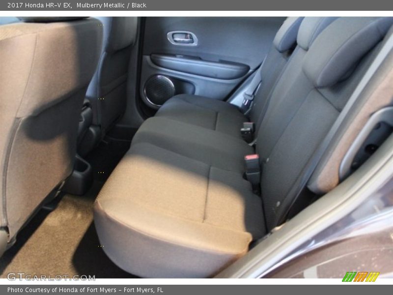 Mulberry Metallic / Black 2017 Honda HR-V EX