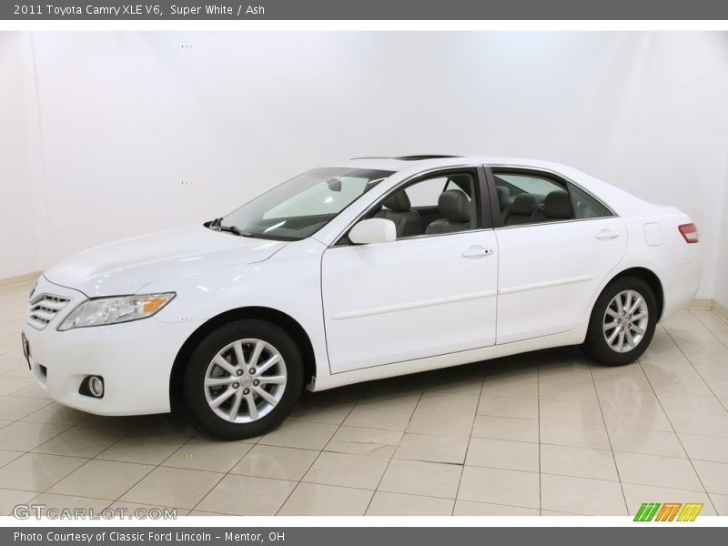 Super White / Ash 2011 Toyota Camry XLE V6