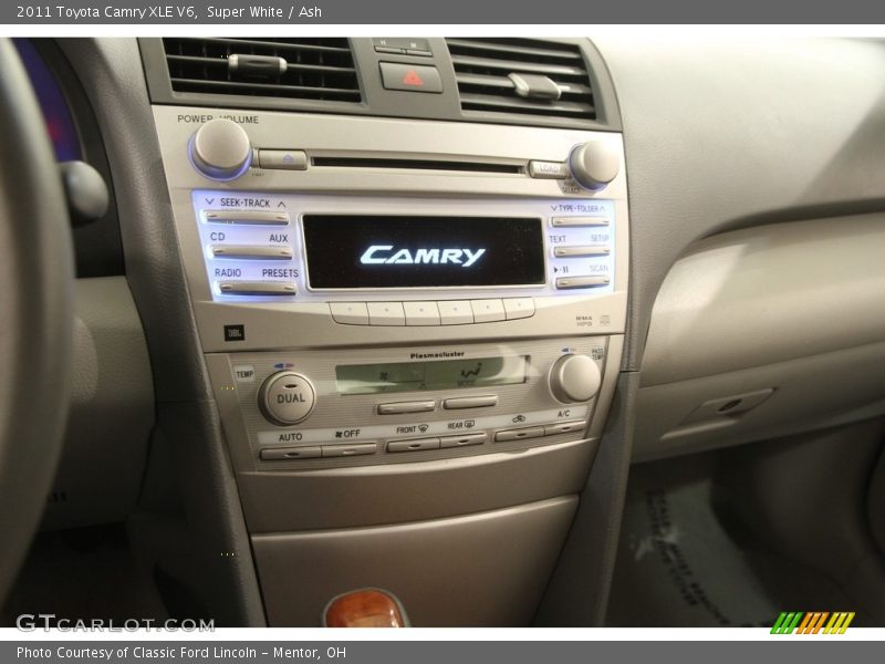 Super White / Ash 2011 Toyota Camry XLE V6