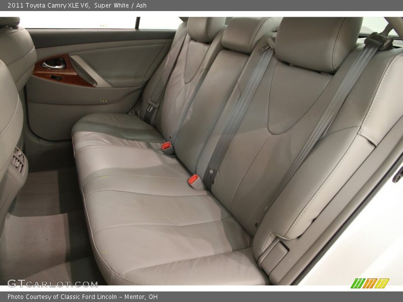 Super White / Ash 2011 Toyota Camry XLE V6