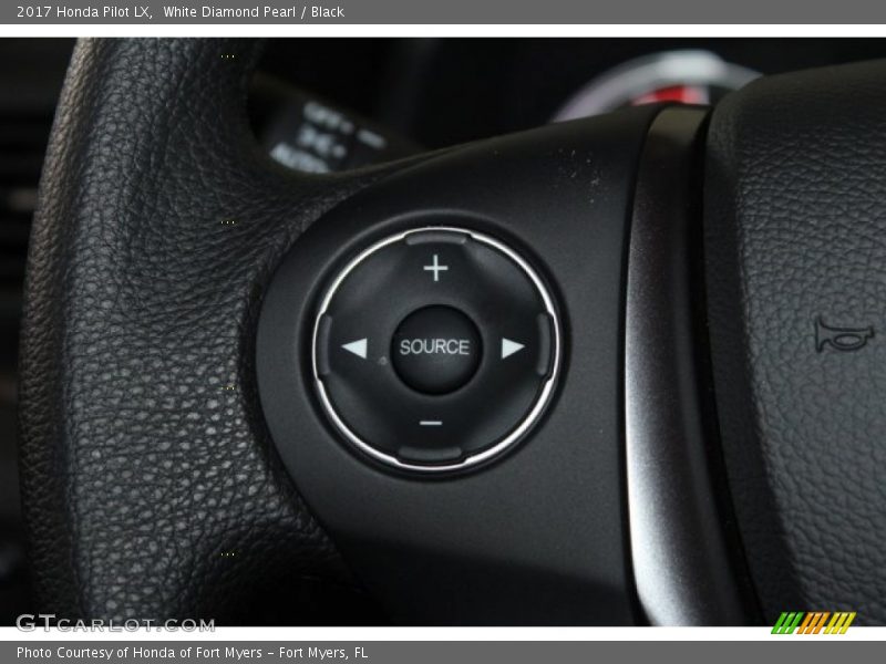 White Diamond Pearl / Black 2017 Honda Pilot LX