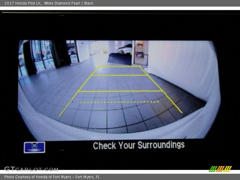 White Diamond Pearl / Black 2017 Honda Pilot LX