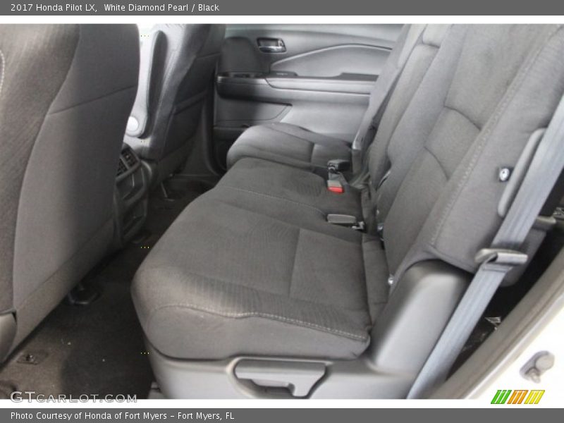 White Diamond Pearl / Black 2017 Honda Pilot LX