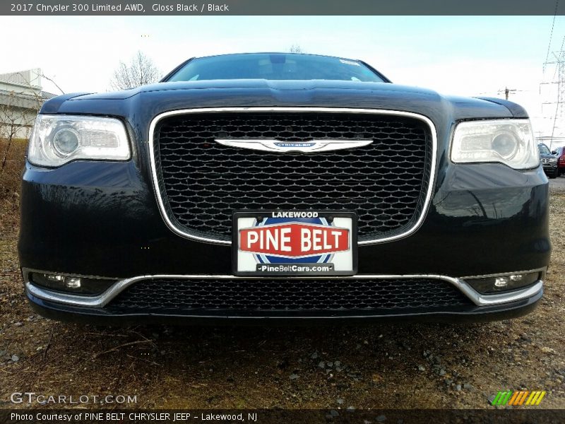 Gloss Black / Black 2017 Chrysler 300 Limited AWD