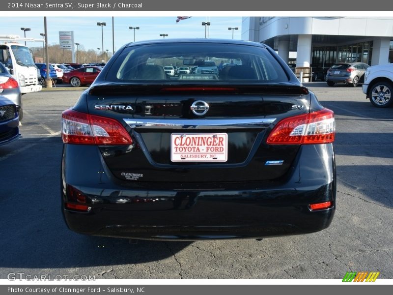Super Black / Charcoal 2014 Nissan Sentra SV