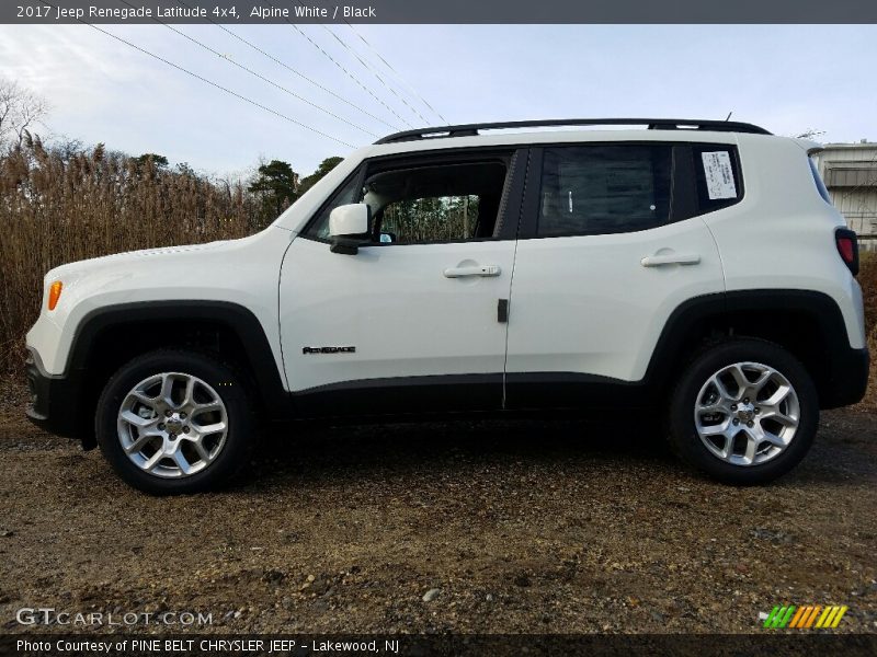 Alpine White / Black 2017 Jeep Renegade Latitude 4x4