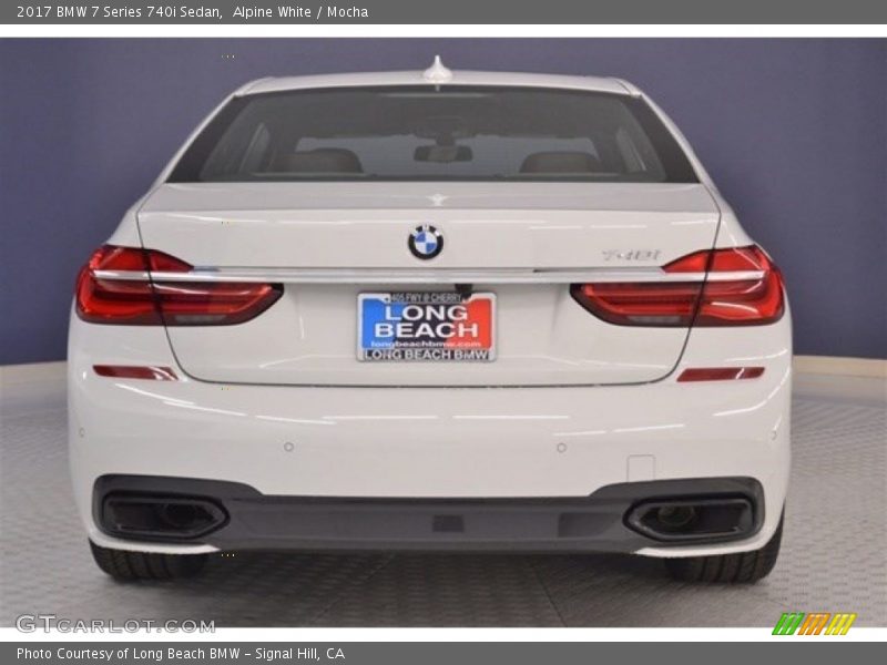 Alpine White / Mocha 2017 BMW 7 Series 740i Sedan