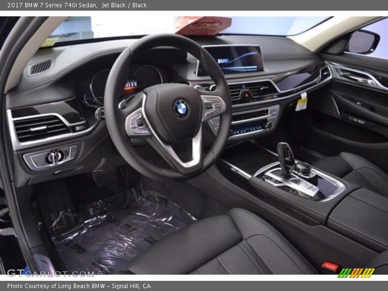 Jet Black / Black 2017 BMW 7 Series 740i Sedan