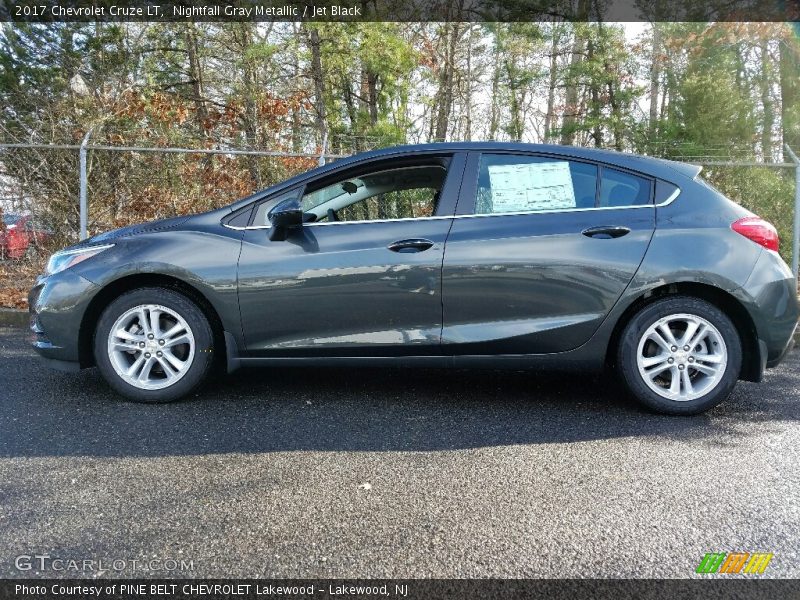 Nightfall Gray Metallic / Jet Black 2017 Chevrolet Cruze LT