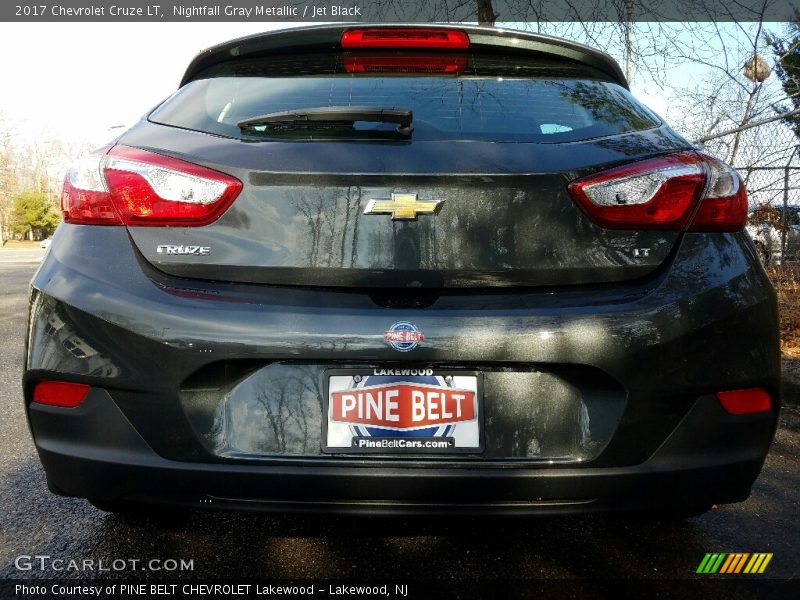 Nightfall Gray Metallic / Jet Black 2017 Chevrolet Cruze LT