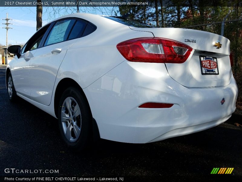Summit White / Dark Atmosphere/Medium Atmosphere 2017 Chevrolet Cruze LS