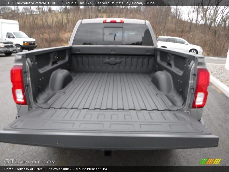 Pepperdust Metallic / Cocoa/­Dune 2017 Chevrolet Silverado 1500 LTZ Double Cab 4x4