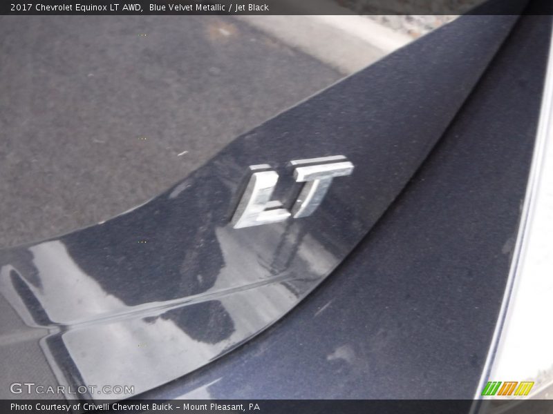 Blue Velvet Metallic / Jet Black 2017 Chevrolet Equinox LT AWD