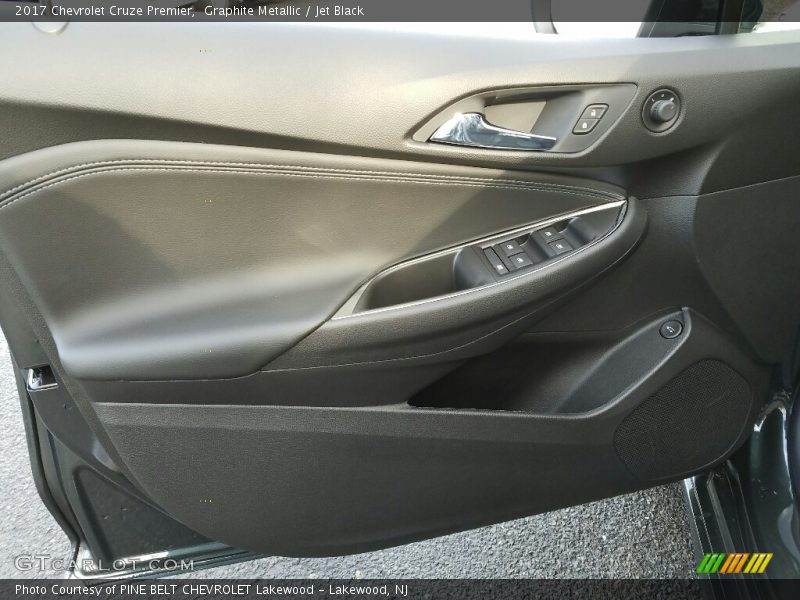 Graphite Metallic / Jet Black 2017 Chevrolet Cruze Premier