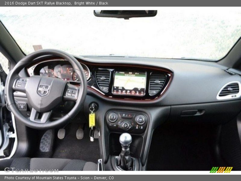 Bright White / Black 2016 Dodge Dart SXT Rallye Blacktop