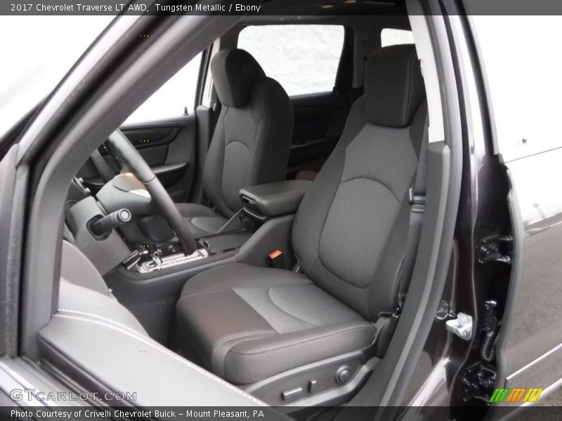 Tungsten Metallic / Ebony 2017 Chevrolet Traverse LT AWD