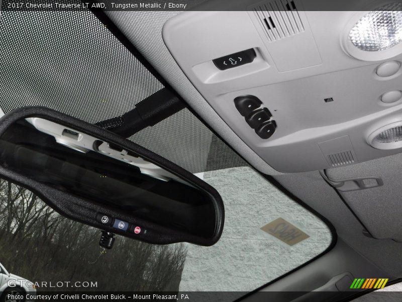 Tungsten Metallic / Ebony 2017 Chevrolet Traverse LT AWD