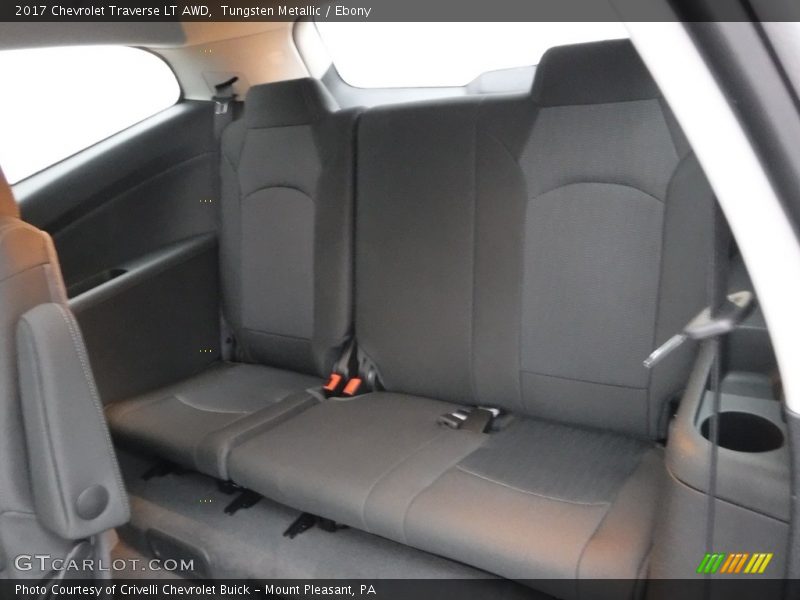 Tungsten Metallic / Ebony 2017 Chevrolet Traverse LT AWD