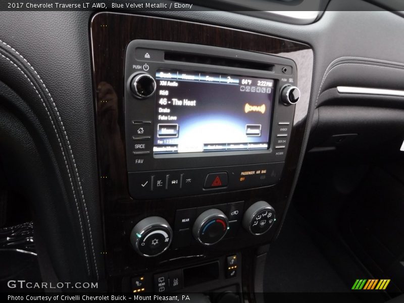 Blue Velvet Metallic / Ebony 2017 Chevrolet Traverse LT AWD