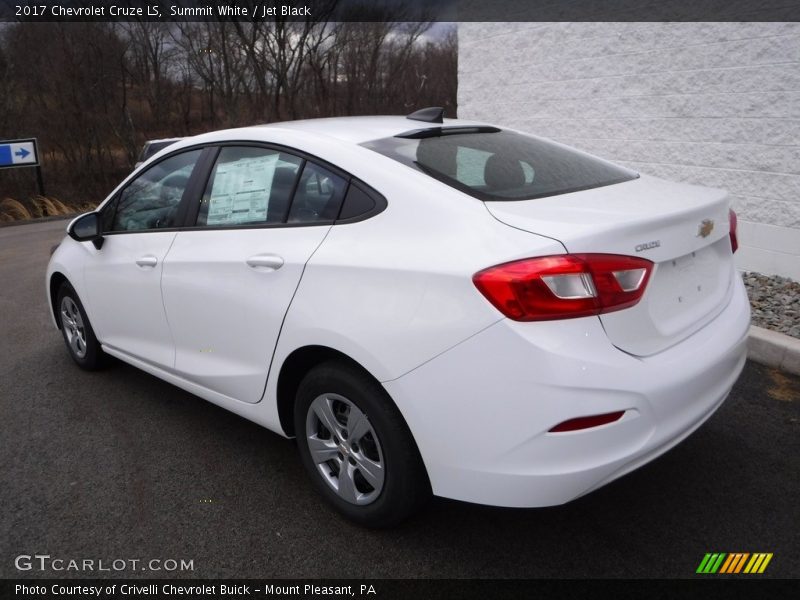 Summit White / Jet Black 2017 Chevrolet Cruze LS