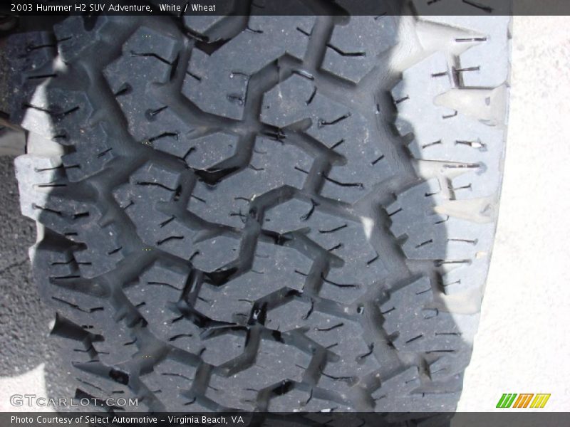 White / Wheat 2003 Hummer H2 SUV Adventure