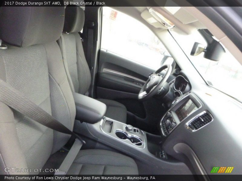 DB Black Crystal / Black 2017 Dodge Durango SXT AWD