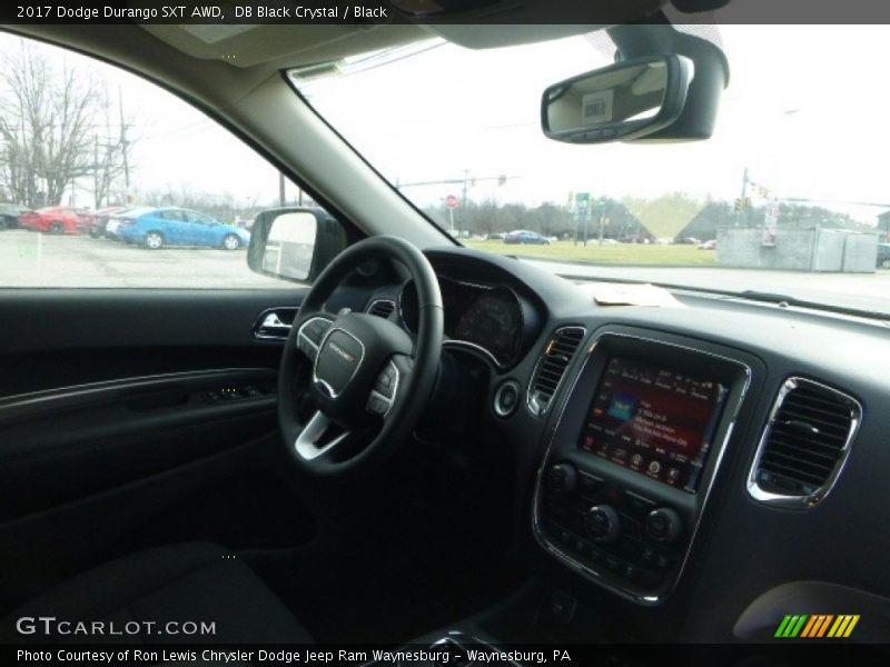 DB Black Crystal / Black 2017 Dodge Durango SXT AWD