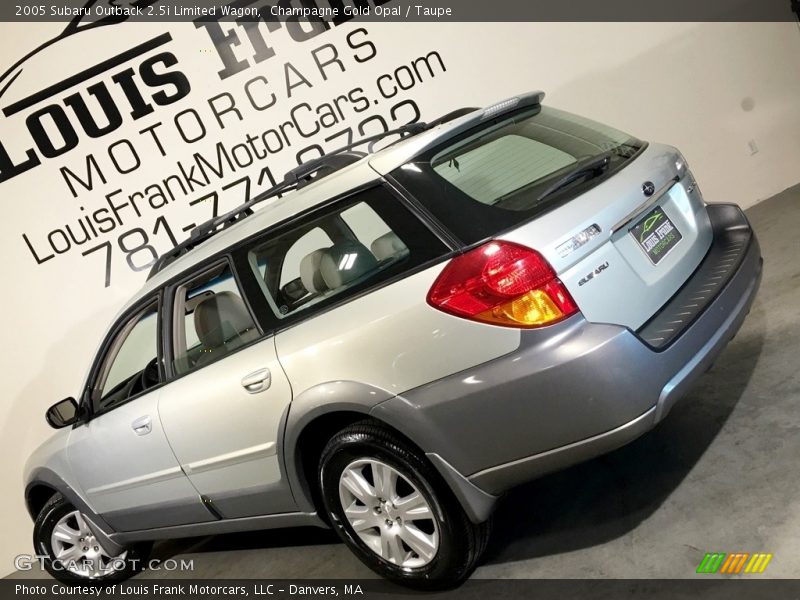 Champagne Gold Opal / Taupe 2005 Subaru Outback 2.5i Limited Wagon